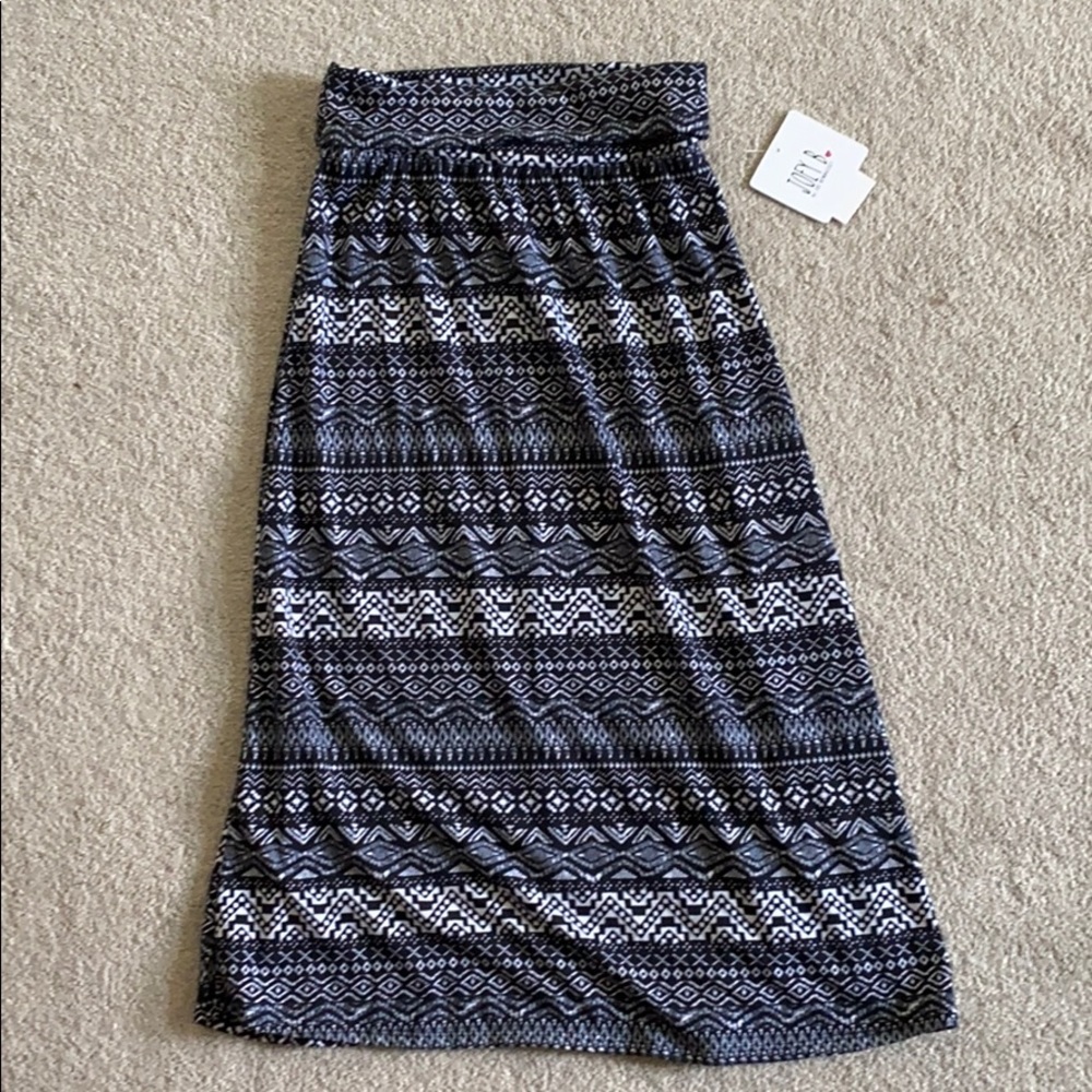 Brand new girls maxi skirt